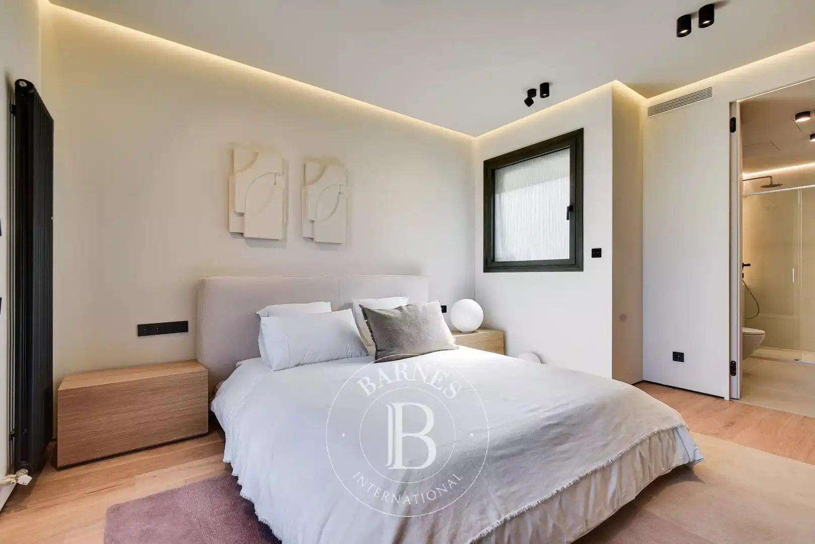 Schlafzimmer von Dachboden zum Verkauf in Barcelona mit Klimaanlage, Heizung und Terrasse