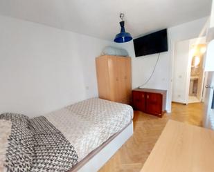 Bedroom of Flat to rent in  Madrid Capital  with Furnished, Oven and Washing machine