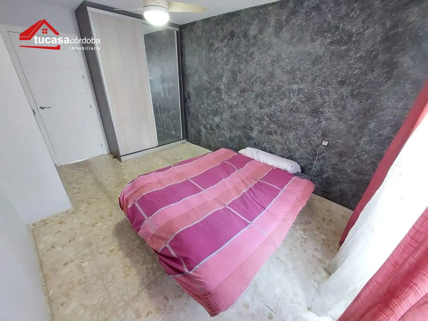 Dormitori de Casa o xalet en venda en Córdoba amb Terrassa