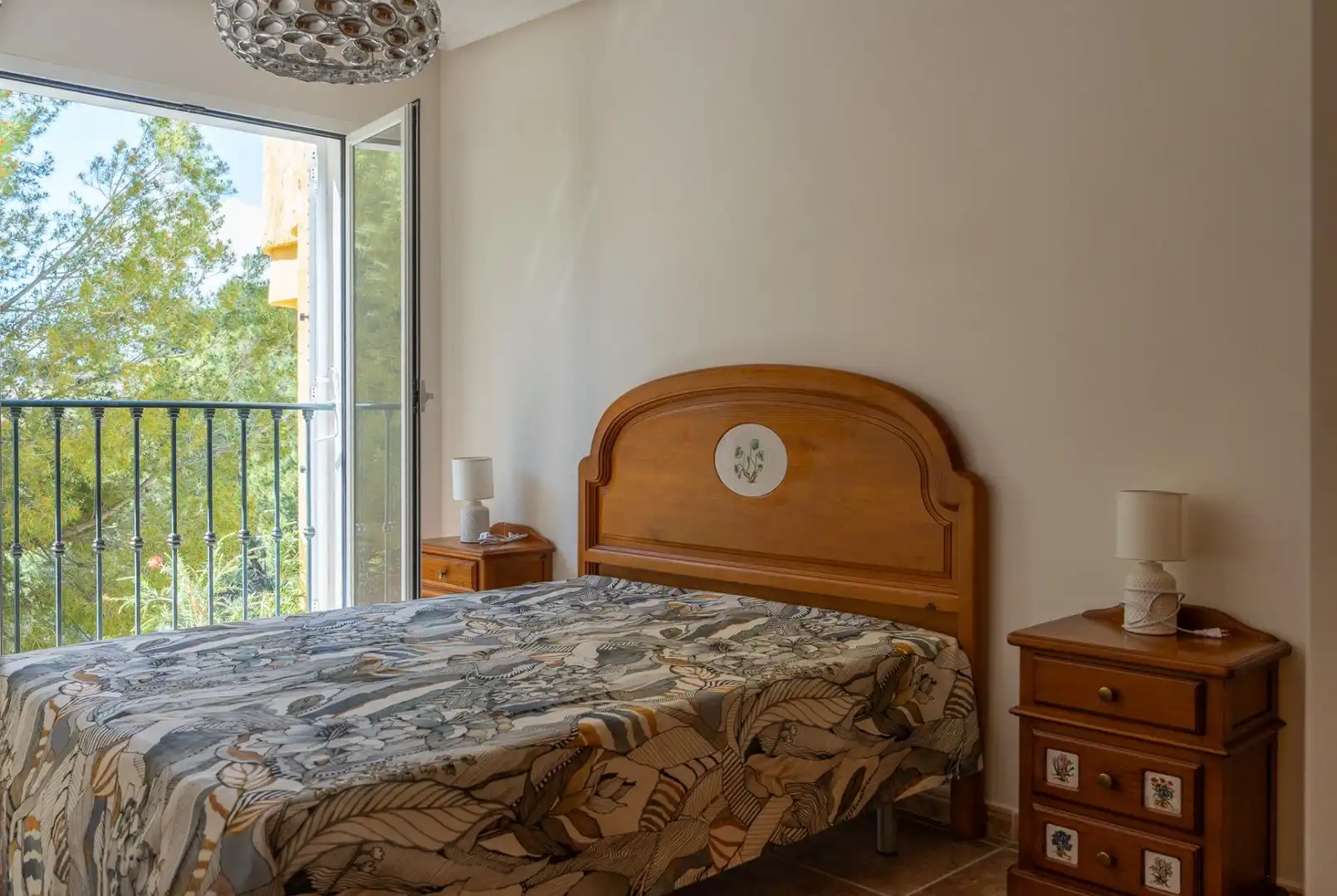 Schlafzimmer von Einfamilien-Reihenhaus zum Verkauf in Altea mit Klimaanlage, Heizung und Privatgarten
