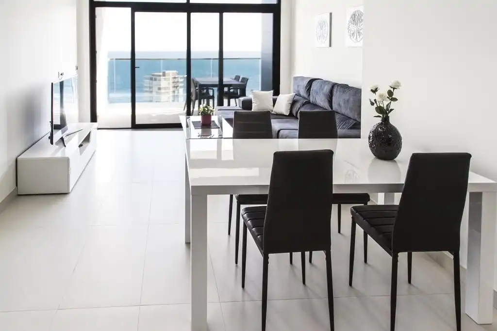 Apartment with pool for sale in Playa de Poniente, imagen 4