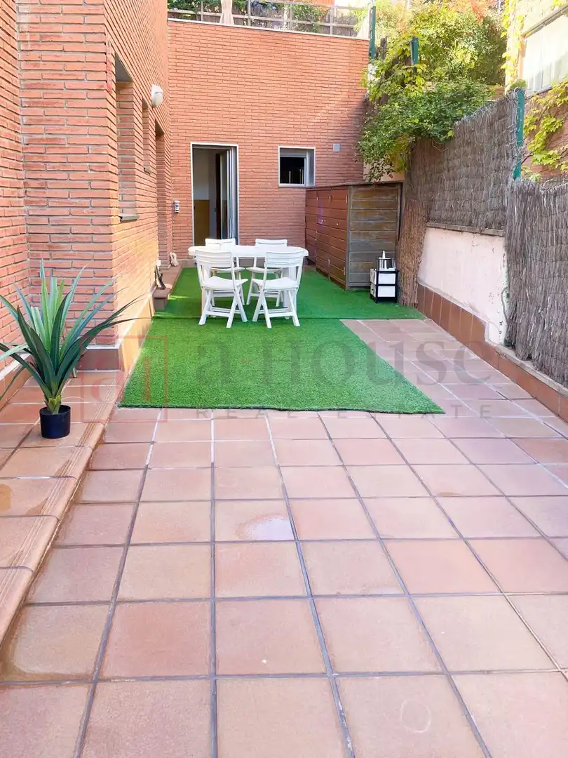 Terrasse von Erdgeschoss zum Verkauf in Barcelona mit Klimaanlage, Heizung und Terrasse