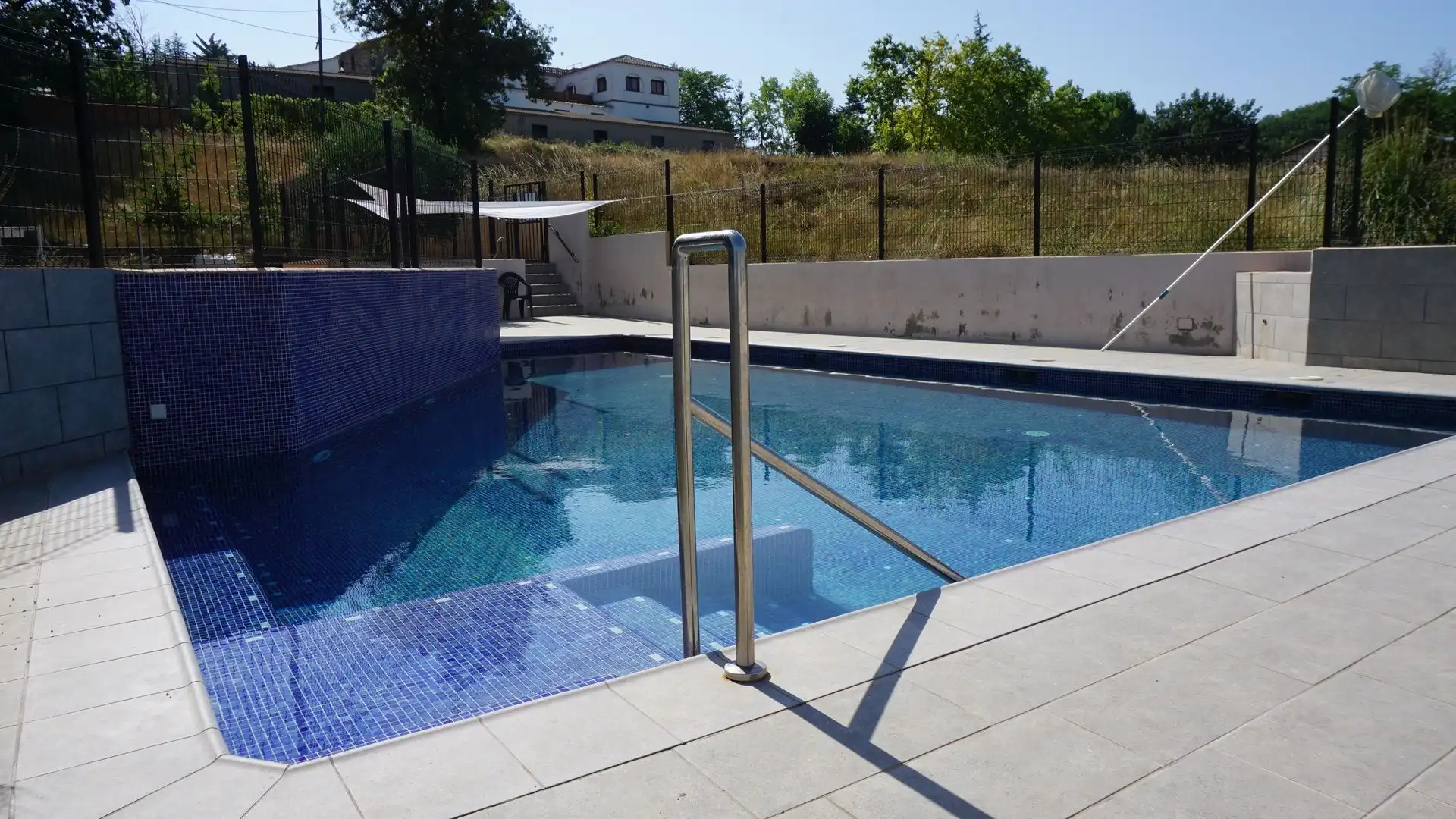 Piscina de Piso en venta en Moià con Calefacción, Amueblado y Piscina comunitaria