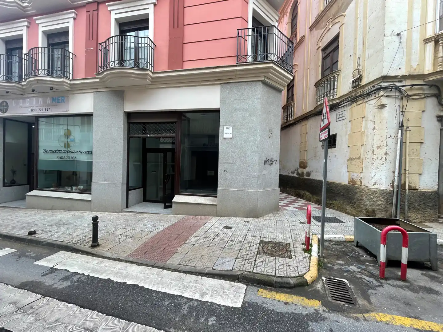 Local comercial en alquiler en Calle Méndez Núñez