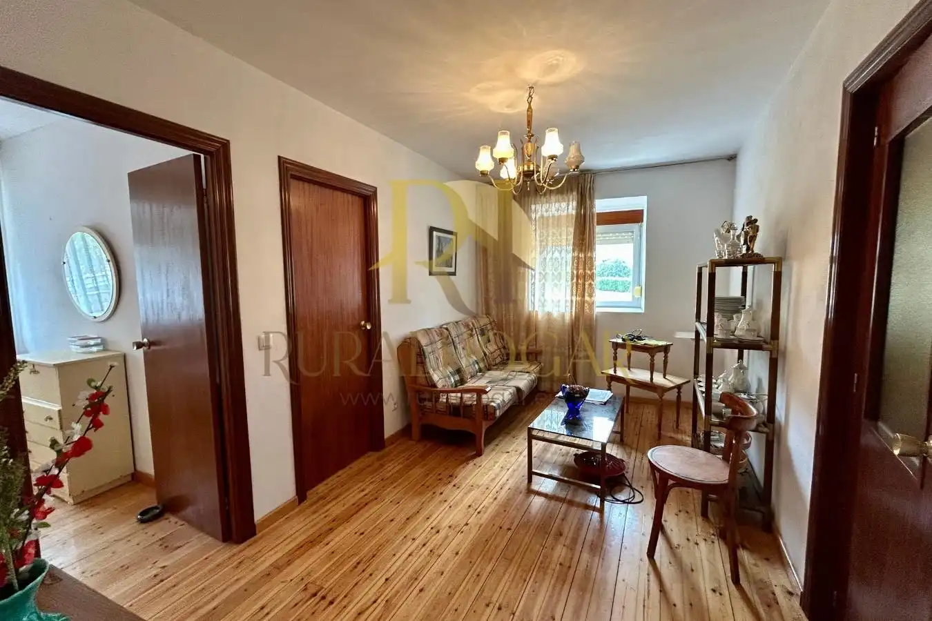 Casa adosada en venta en Cabrillanes con Calefacción, Jardín privado y Amueblado