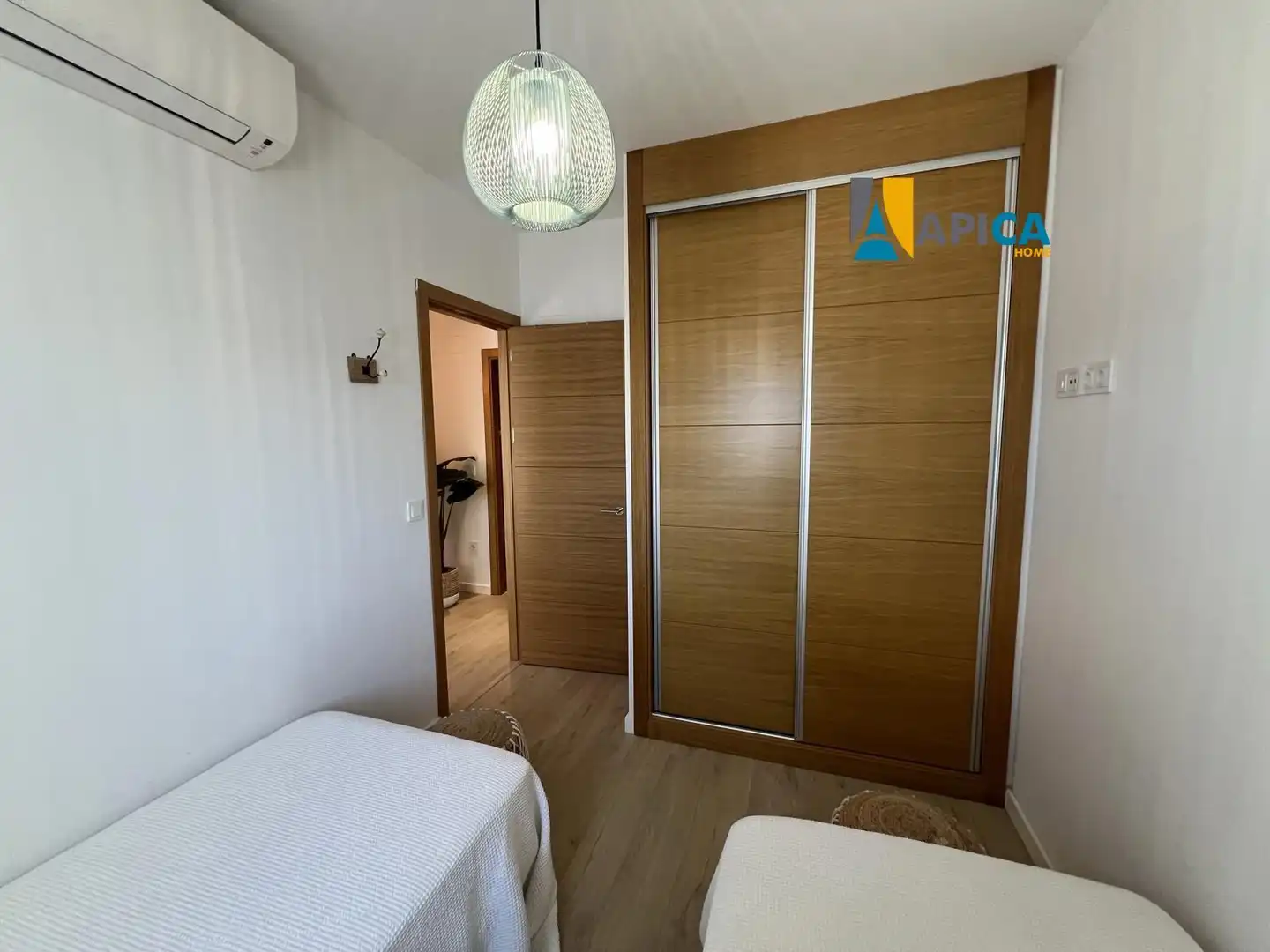 Habitación de Casa adosada en venta en Conil 