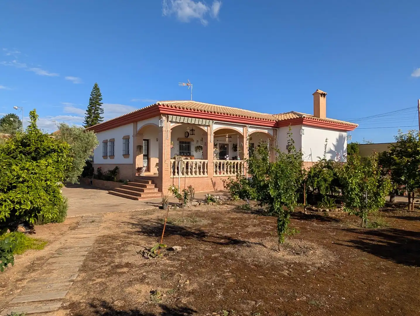 Chalet con piscina en venta en Sanlúcar la Mayor, imagen 37