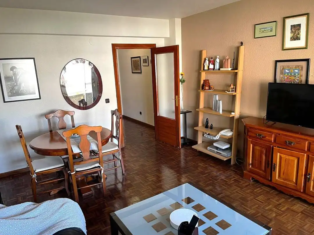 Sala de estar de Piso en venta en Barañáin / Barañain con Calefacción y Balcón