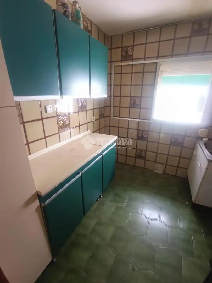 Cuina de Pis en venda en Madrid amb Parquet