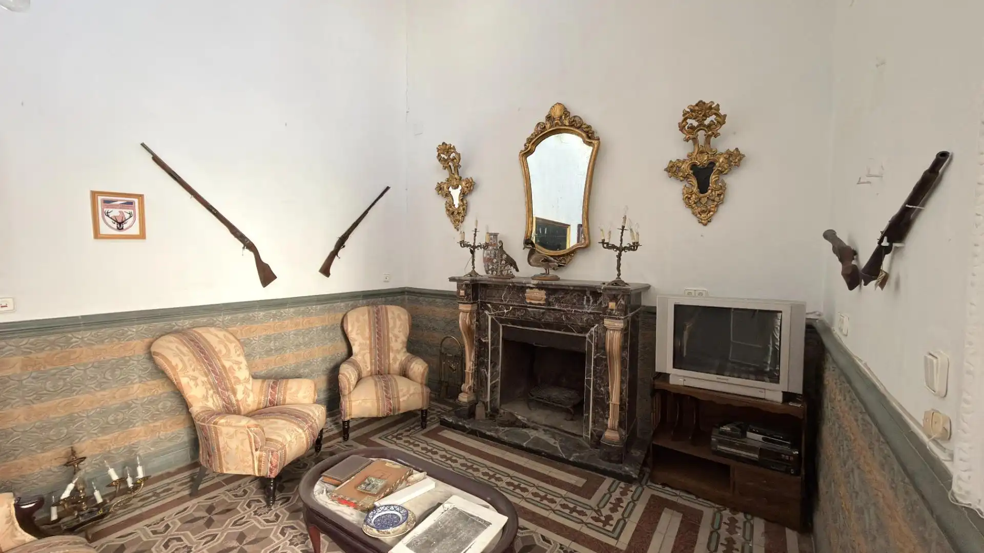 Sala de estar de Casa o chalet en venta en Moguer con Terraza y Balcón