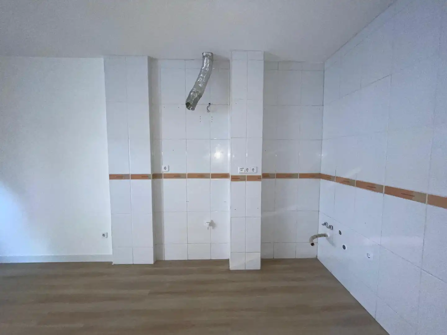 Bany de Apartament en venda en Moncofa amb Terrassa i Alarma