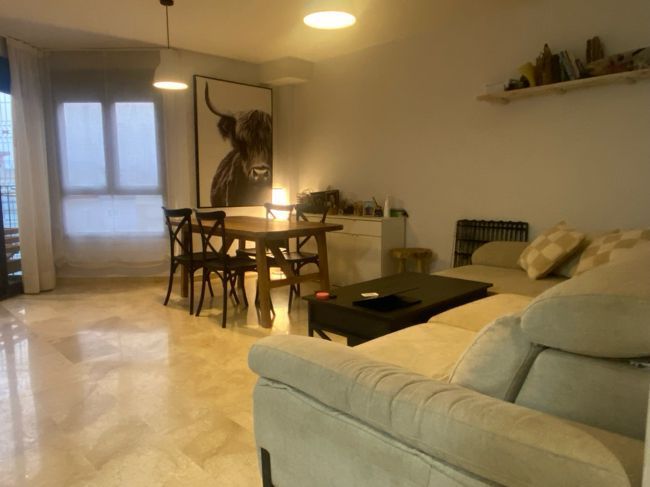 Sala d'estar de Pis en venda en San Vicente del Raspeig / Sant Vicent del Raspeig amb Calefacció, Terrassa i Traster
