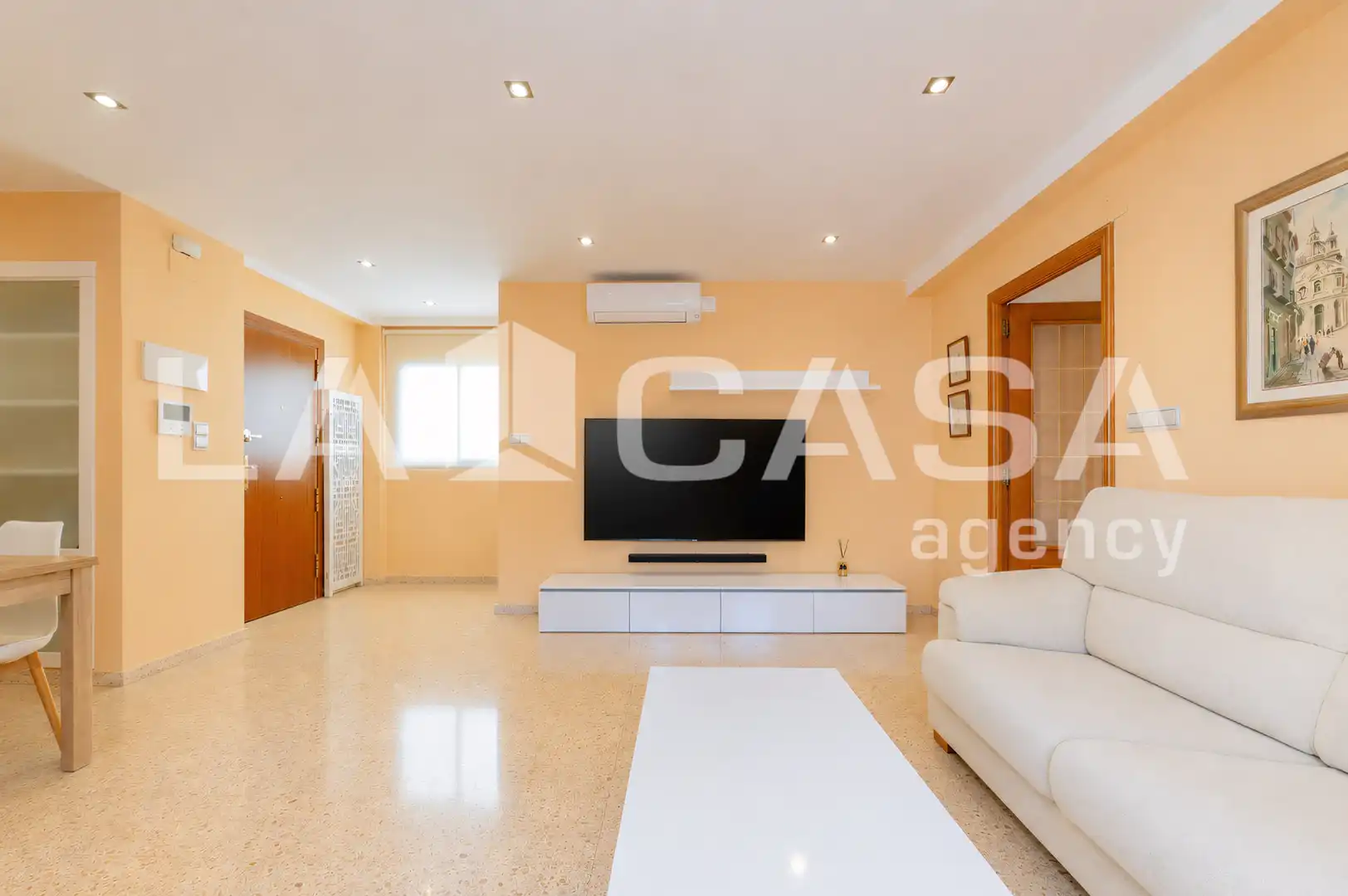 Piso en venta en Valencia con Amueblado y Balcón