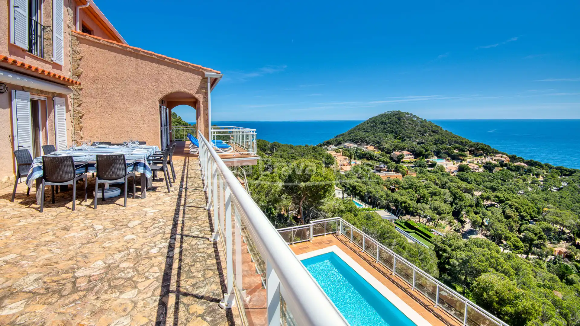 Vista exterior de Casa o xalet en venda en Begur amb Calefacció, Jardí privat i Terrassa