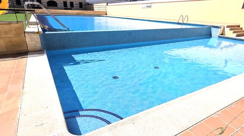 Fantástico piso con vistas despejadas, piscina y excelente ubicación en Son Fuster.