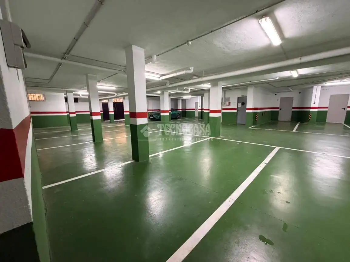 Parking of Garage for sale in Casares  with Alarm