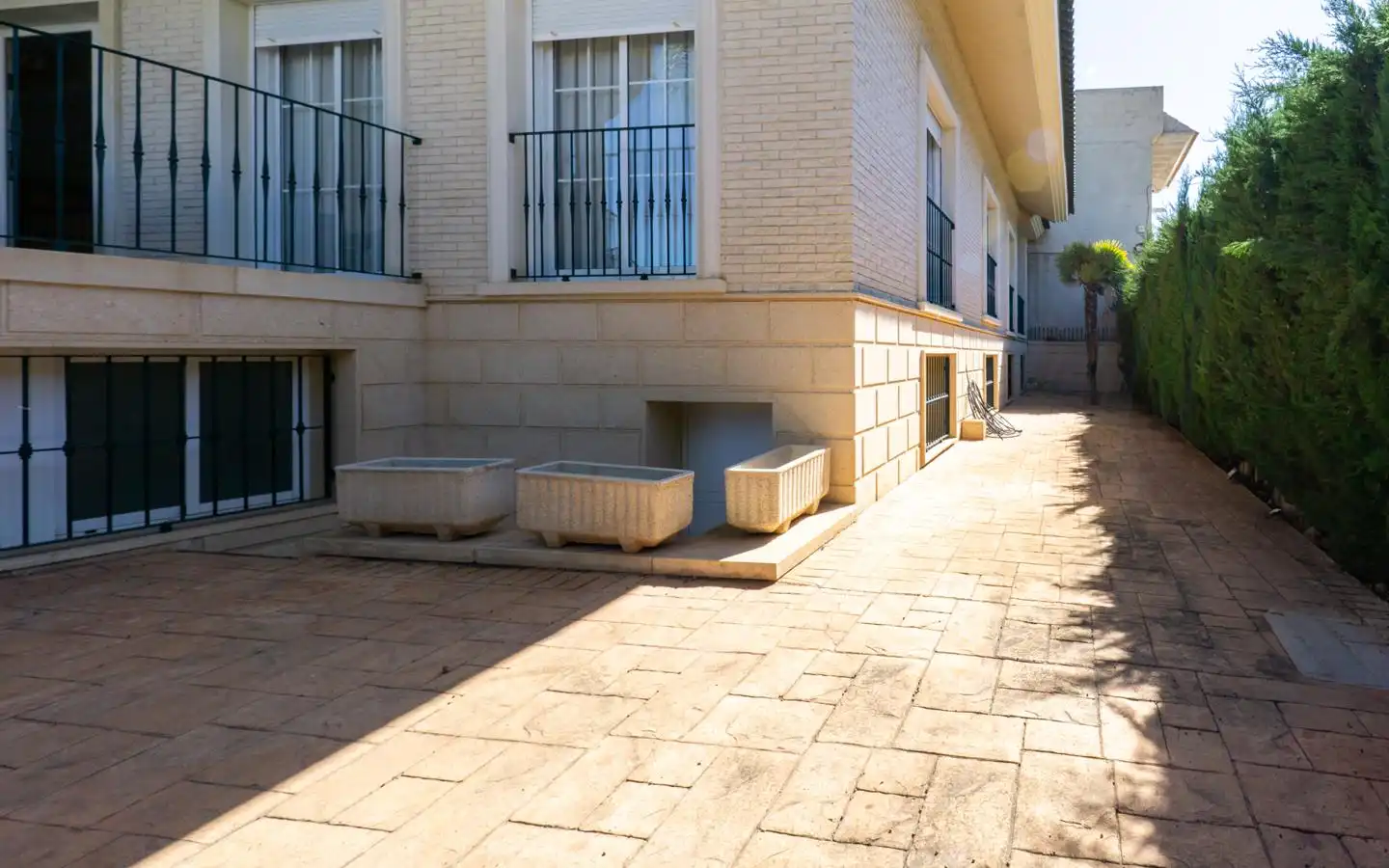 Vista exterior de Casa o chalet en venta en Cox con Aire acondicionado, Jardín privado y Parquet