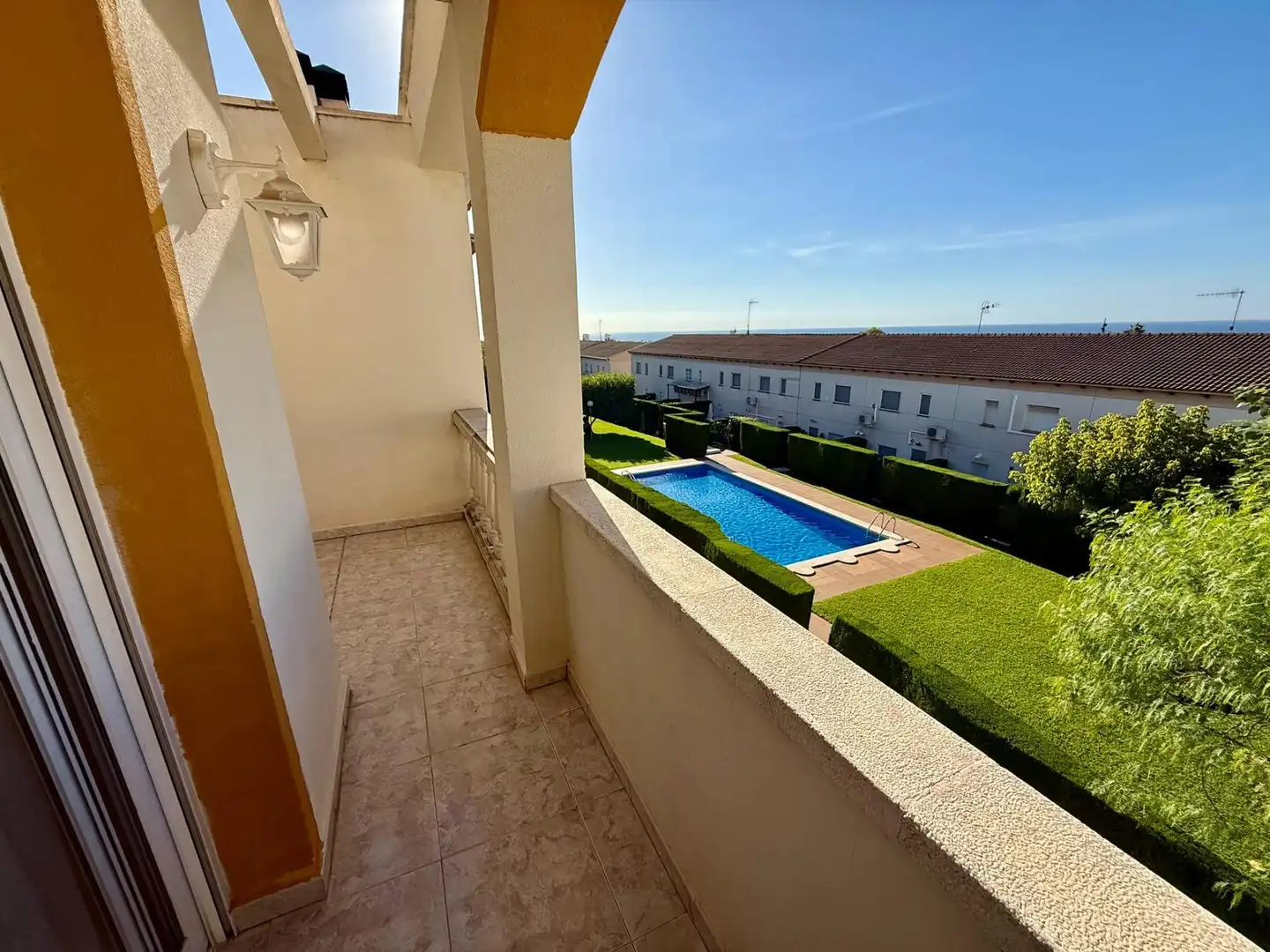 Jardín de Casa adosada en venta en Calafell con Aire acondicionado, Calefacción y Terraza