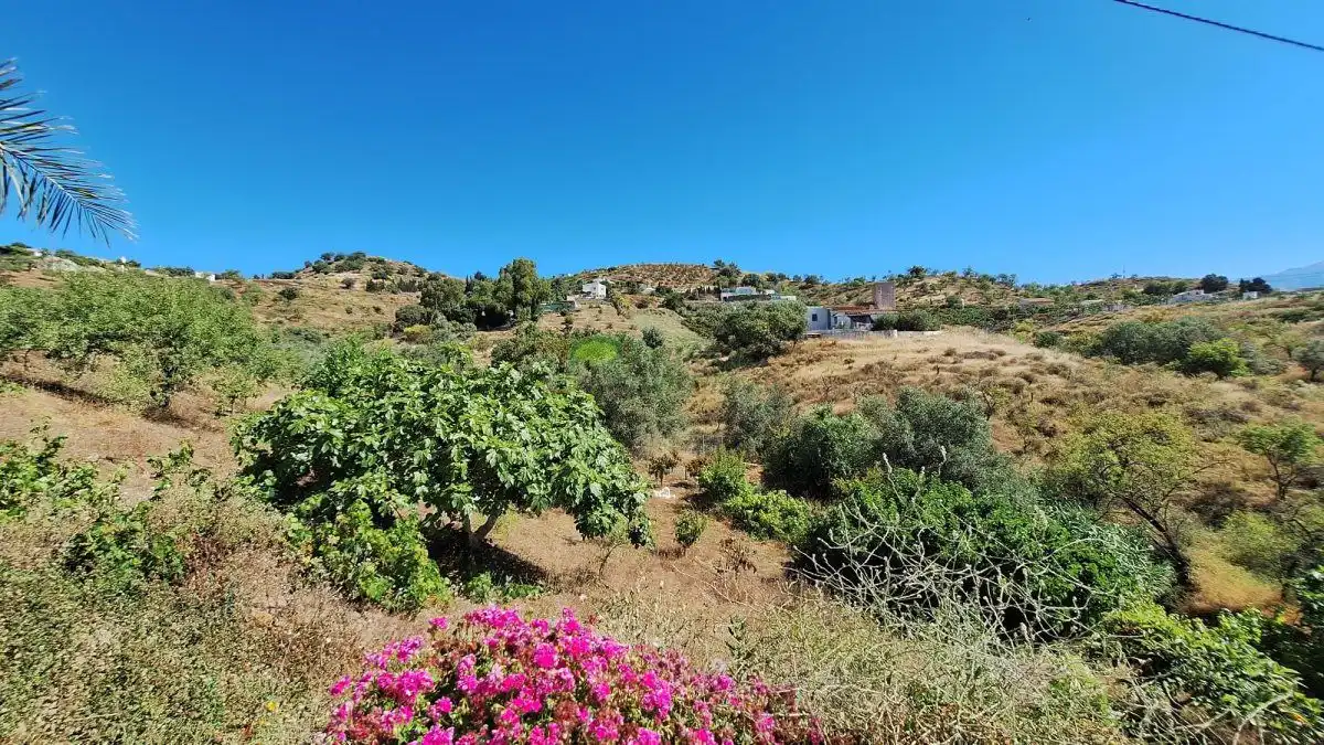 Finca rústica en venta en Vélez-Málaga con Aire acondicionado, Jardín privado y Terraza