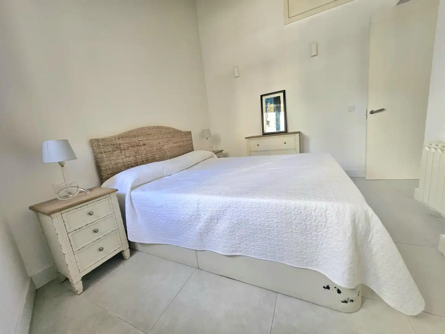Habitación de Planta baja de alquiler en Sevilla con Aire acondicionado, Calefacción y Amueblado
