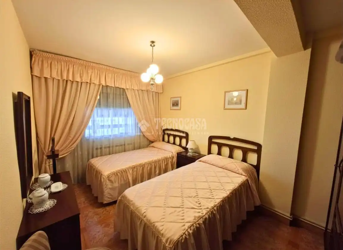 Habitación de Piso en venta en Leganés con Calefacción y Terraza