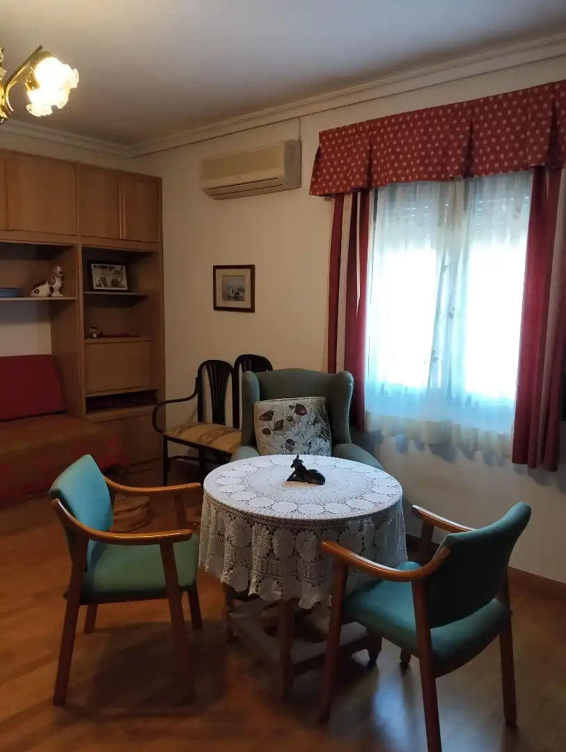 Sala d'estar de Casa o xalet en venda en Hellín amb Aire condicionat, Calefacció i Parquet