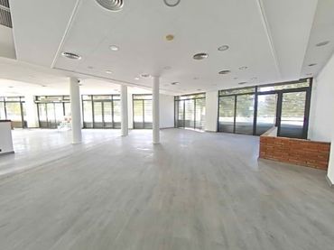 Local comercial en venda a Carrer Canudas