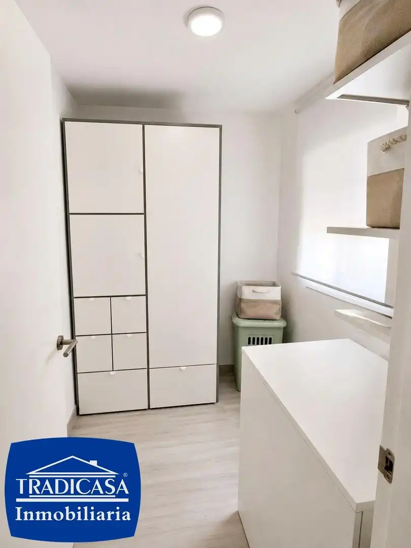 Dormitori de Pis en venda en Jerez de la Frontera amb Aire condicionat, Parquet i Terrassa