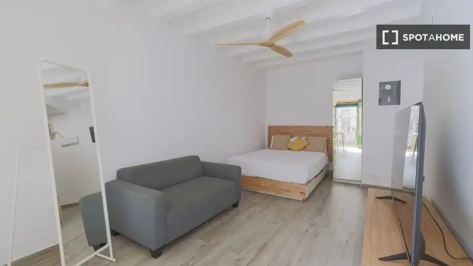 Piso en alquiler en Ciutat Vella, imagen 5