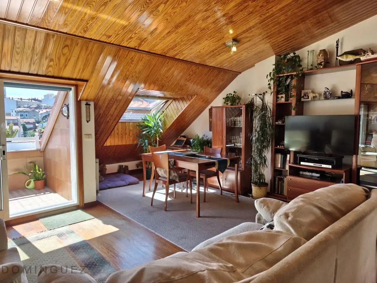 Living room of Flat for sale in Vigo   with Heating, Terrace and Storage room