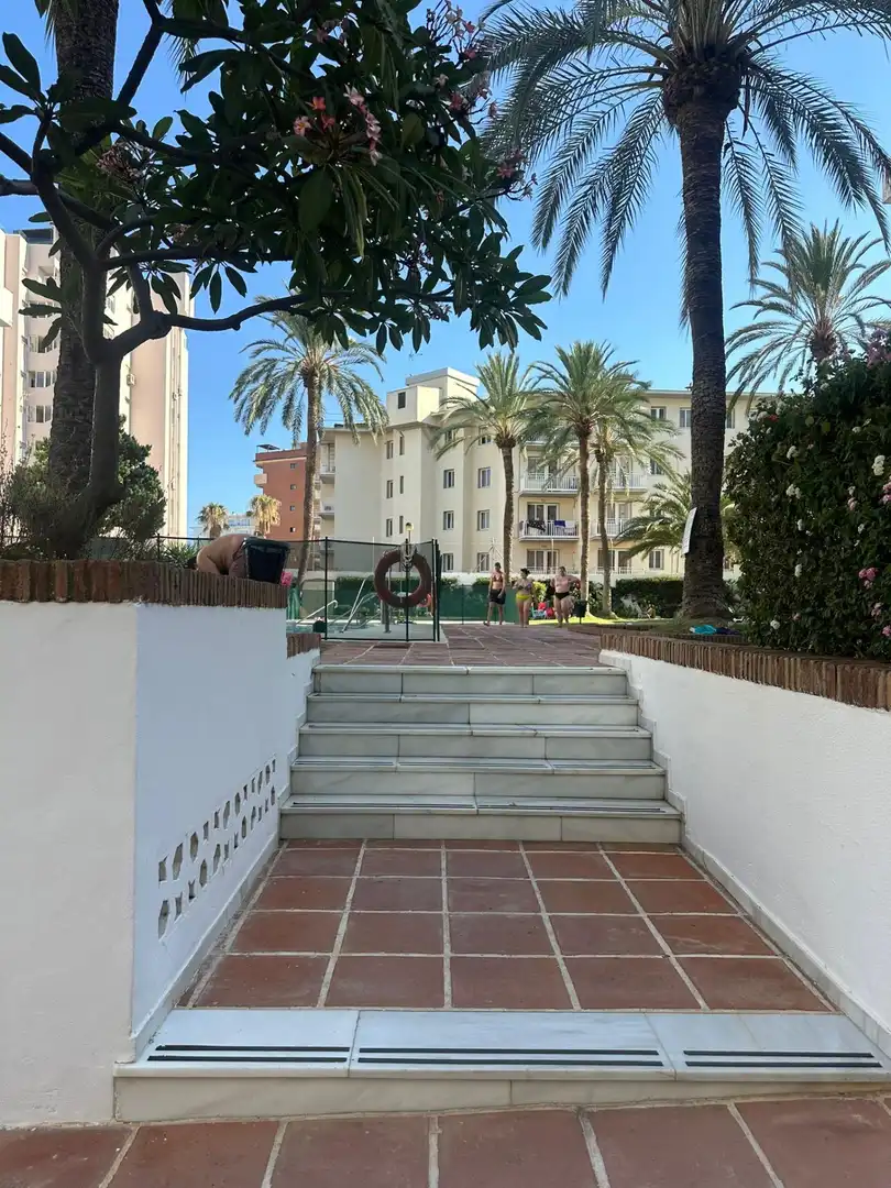 Apartment with pool for sale in La Carihuela - Los Nidos, imagen 6