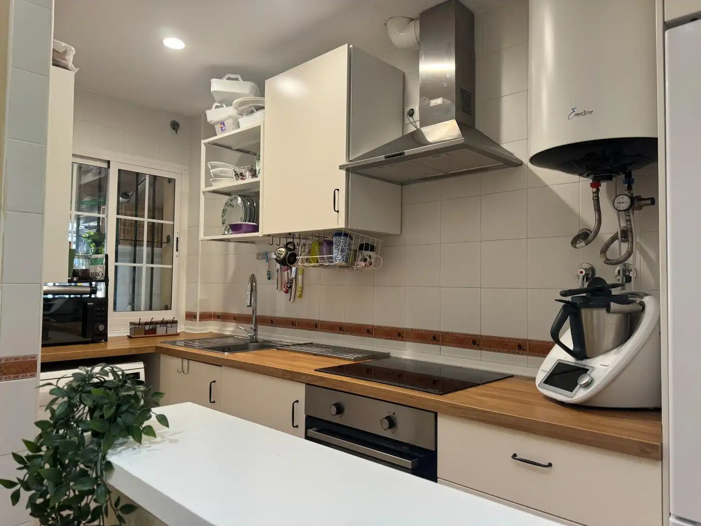 Cocina de Piso en venta en Sanlúcar de Barrameda con Aire acondicionado, Calefacción y Jardín privado