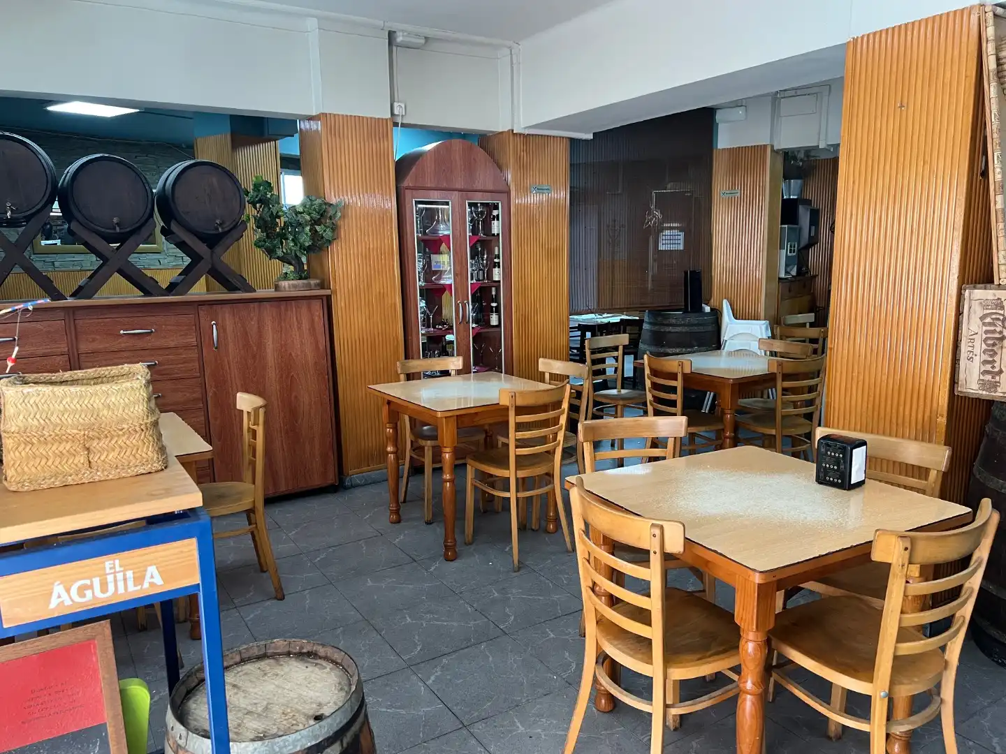 Local comercial en traspàs a Francisco Vitoria 32, imagen 7