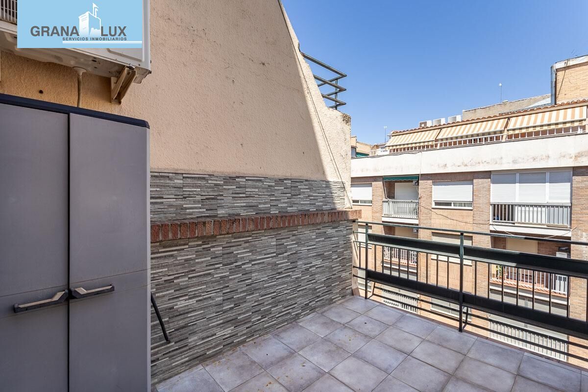 Terraza de Piso en venta en  Granada Capital con Aire acondicionado, Calefacción y Terraza