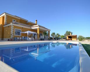 Piscina de Casa o xalet en venda en Elche / Elx amb Calefacció, Jardí privat i Terrassa