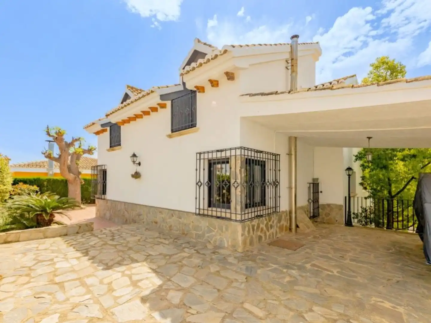 Vista exterior de Casa o xalet en venda en Benifaió amb Terrassa, Traster i Piscina