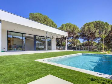 Casa con balcone in vendita a Avinguda del Mas Ambrós