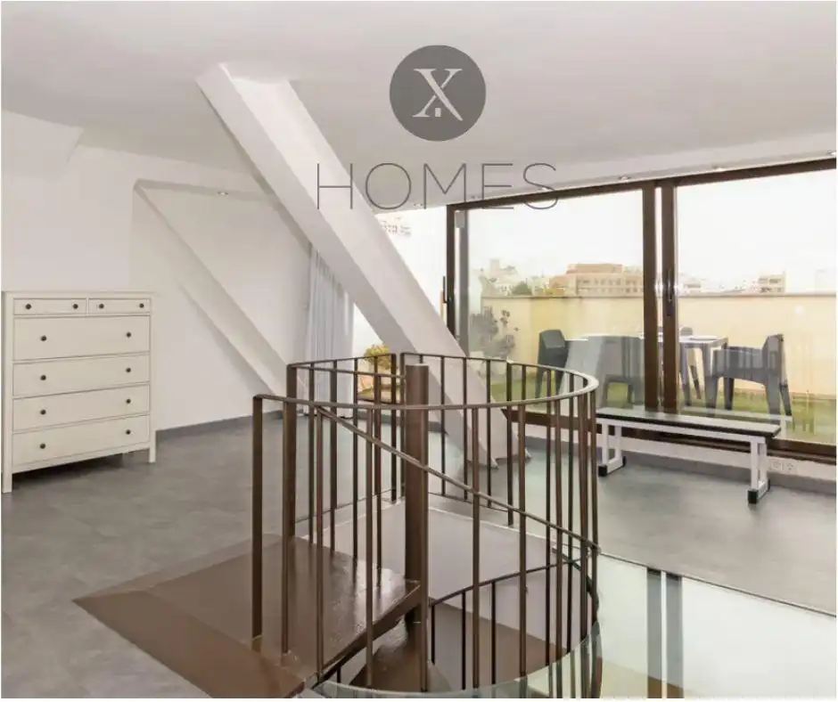 Maisonette zur Miete in Valencia mit Klimaanlage, Möbliert und Gemeinschaftspool