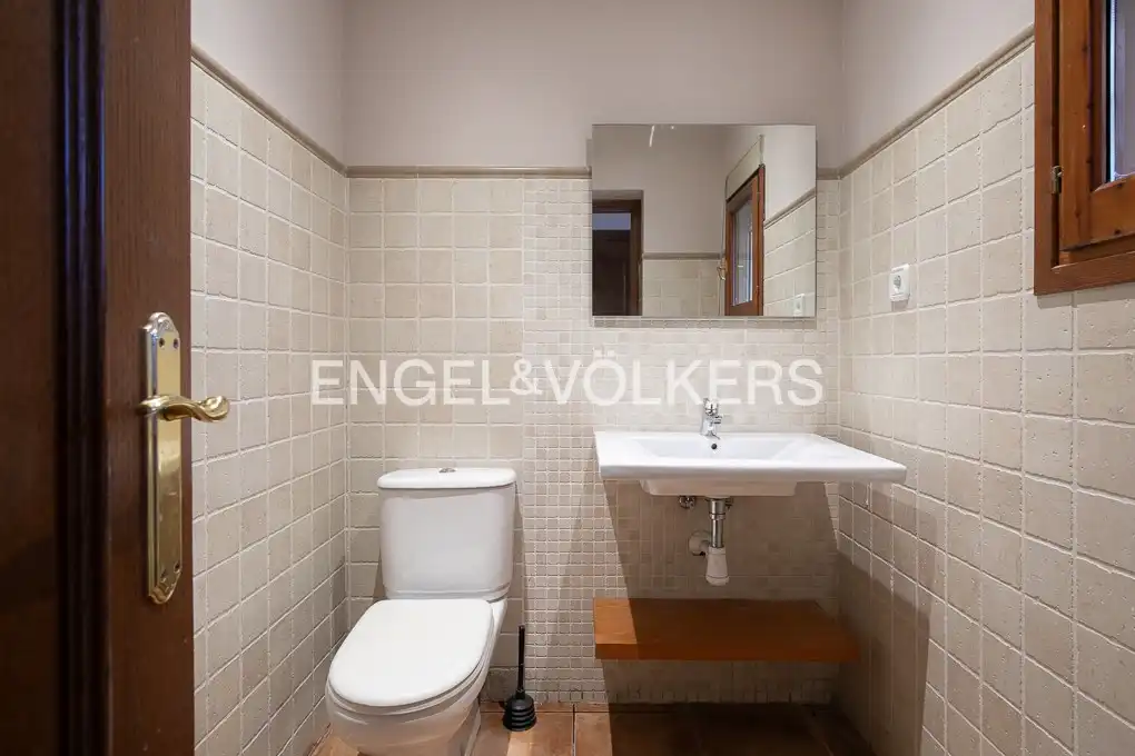Baño de Casa o chalet de alquiler en L'Eliana con Aire acondicionado, Calefacción y Jardín privado