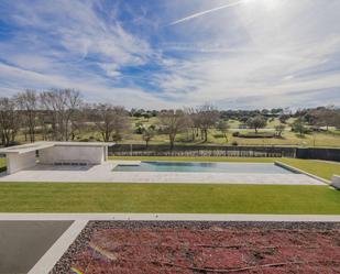 Piscina de Casa o xalet de lloguer en Pozuelo de Alarcón amb Aire condicionat, Calefacció i Jardí privat