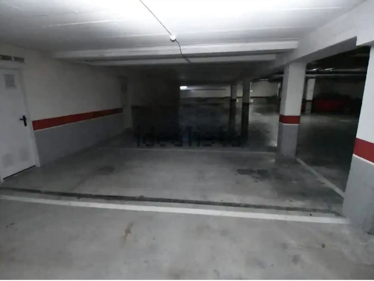 Parking de Trastero en venta en Burgos Capital