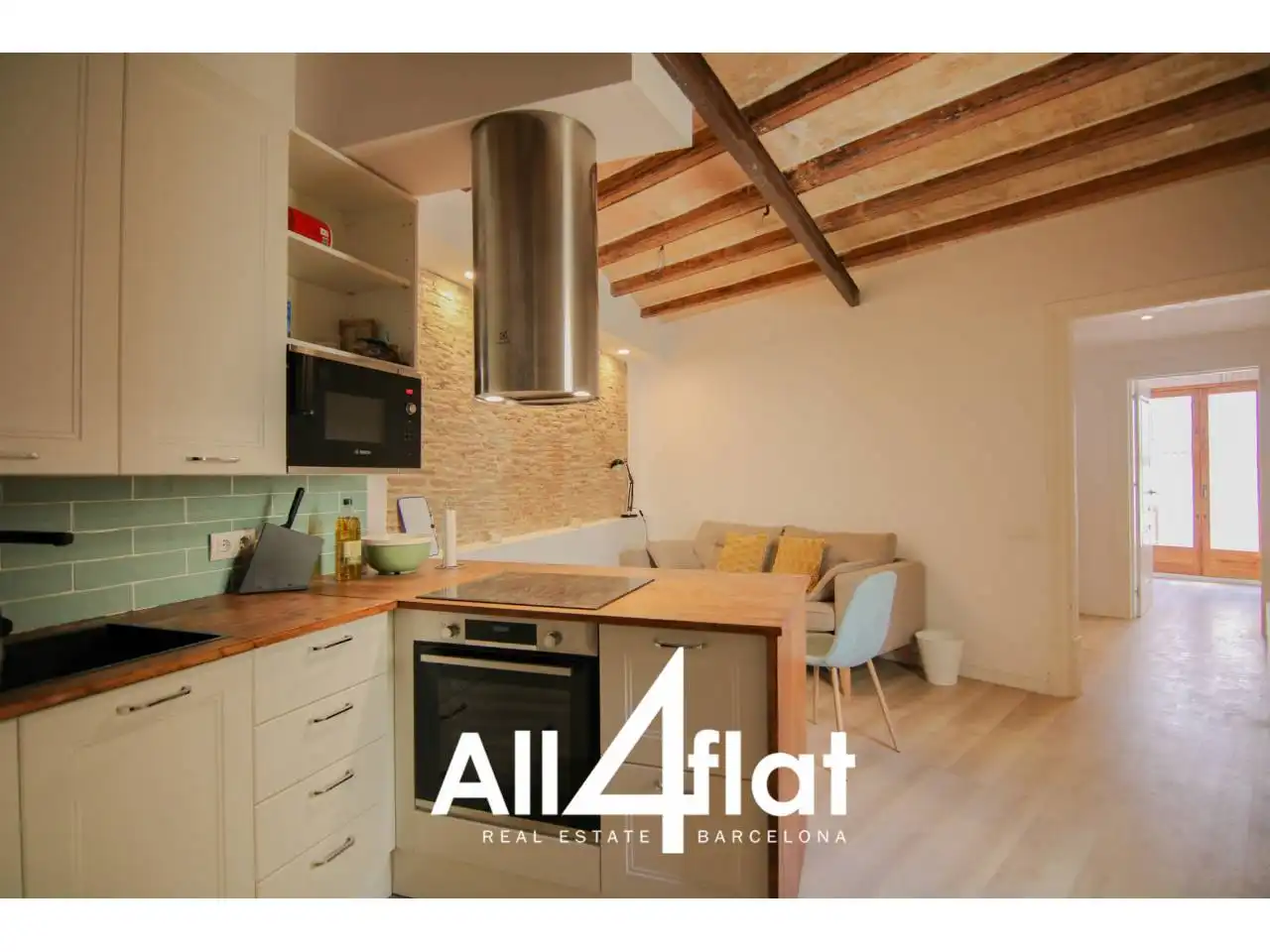 Flat with terrace for sale in Calle Canuda, imagen 2