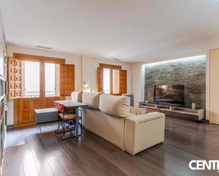 Sala d'estar de Pis en venda en  Granada Capital