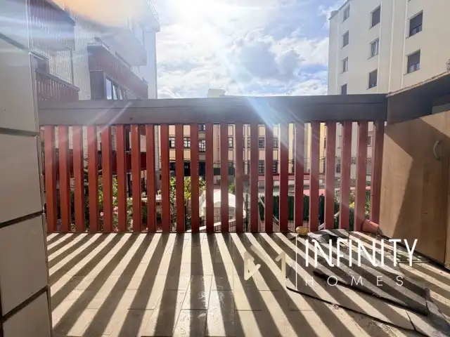 Terrassa de Pis en venda en Bilbao  amb Calefacció, Traster i Balcó
