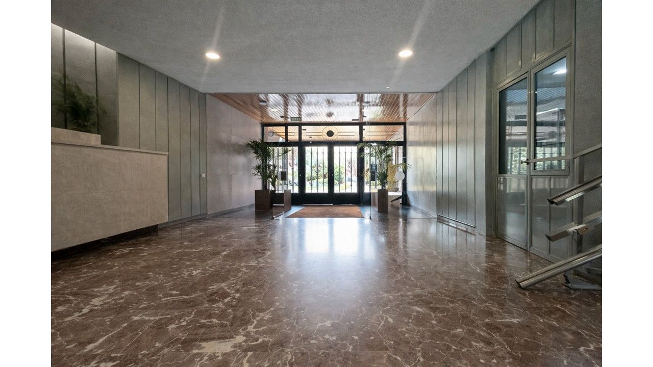 Flat for sale in  Madrid Capital  with Air Conditioner, Heating and Terrace