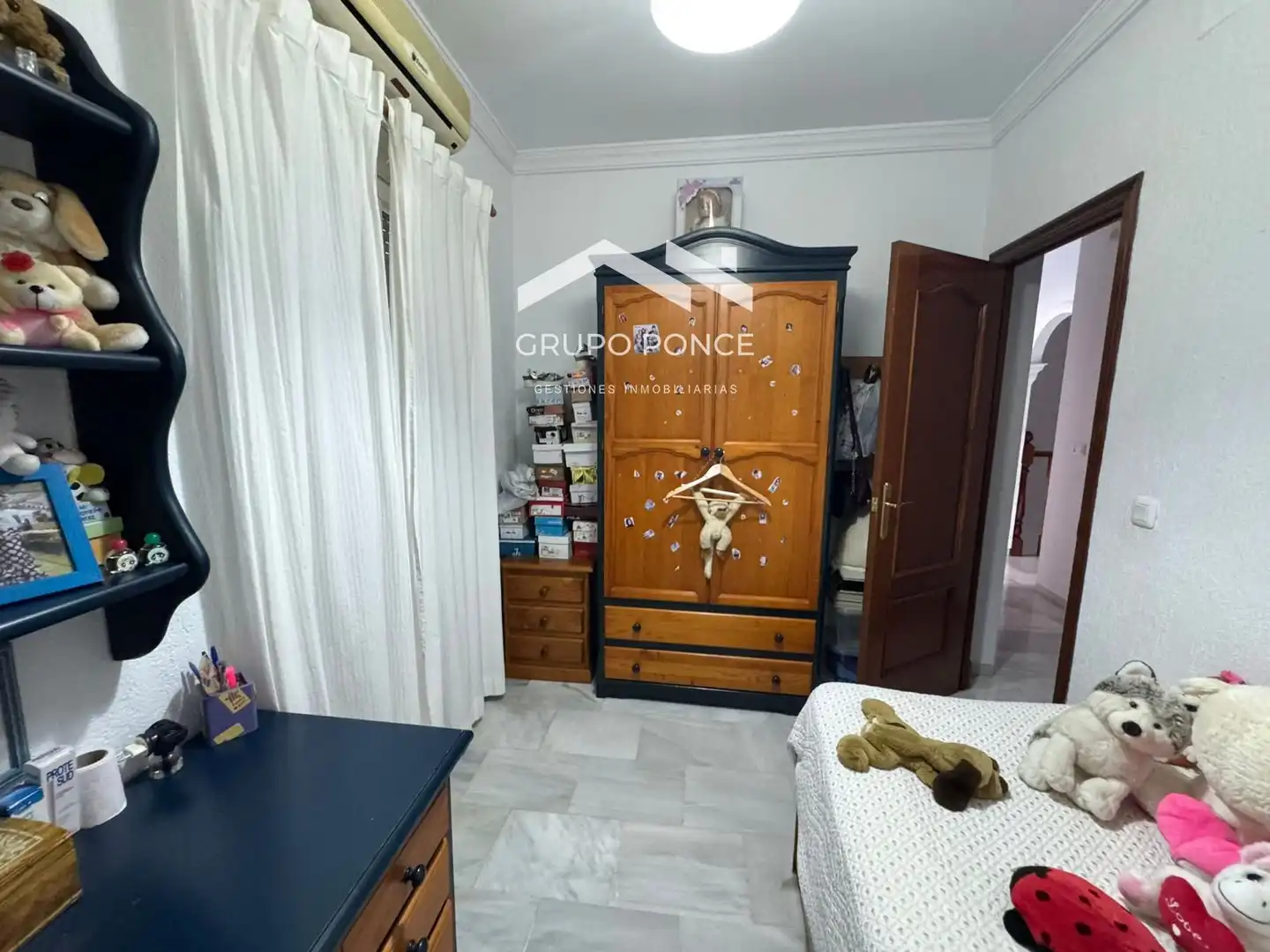 Bedroom of Houses for sale in Jerez de la Frontera  with Air Conditioner, Private garden and Terrace