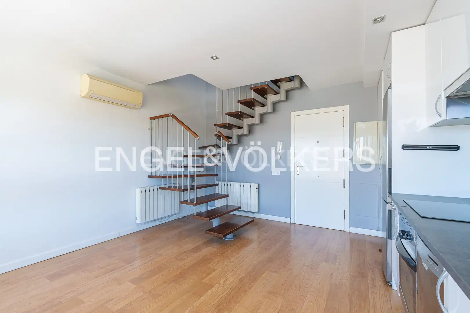 Dúplex en venta en Pozuelo de Alarcón con Aire acondicionado y Calefacción