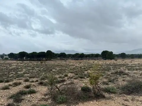 Wohnbaugrundstück zum Verkauf in Avenida Villena, imagen 6