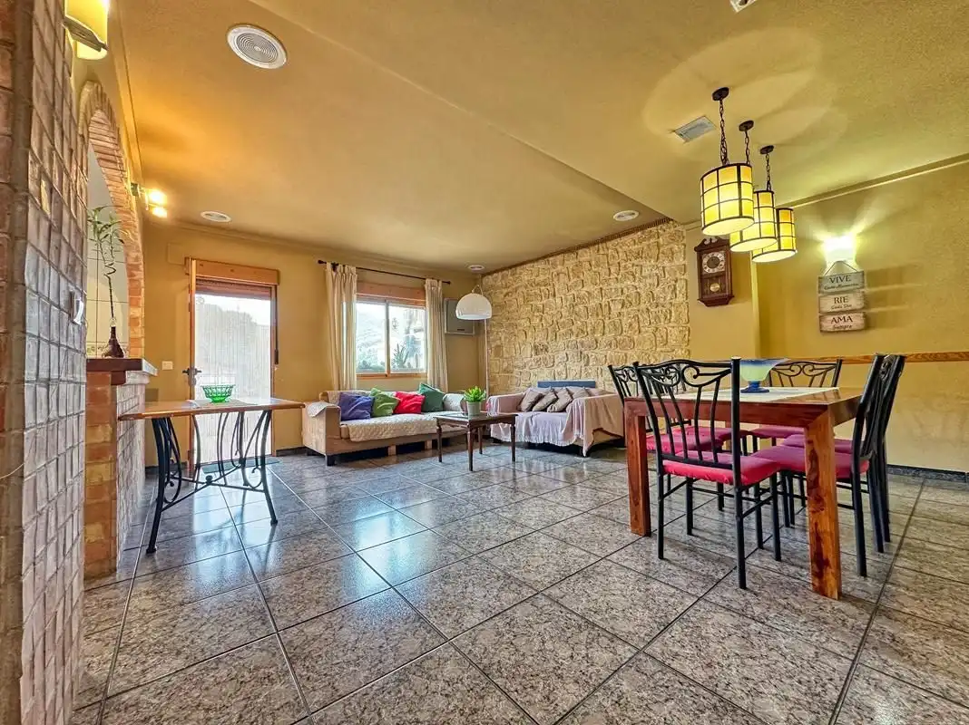 Sala de estar de Casa o chalet en venta en La Vall de Laguar con Aire acondicionado, Calefacción y Jardín privado