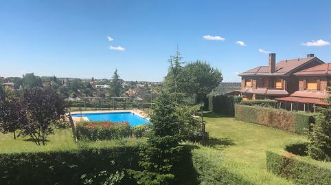 Foto 2 de Casa adosada en venda a El Cantizal, Madrid